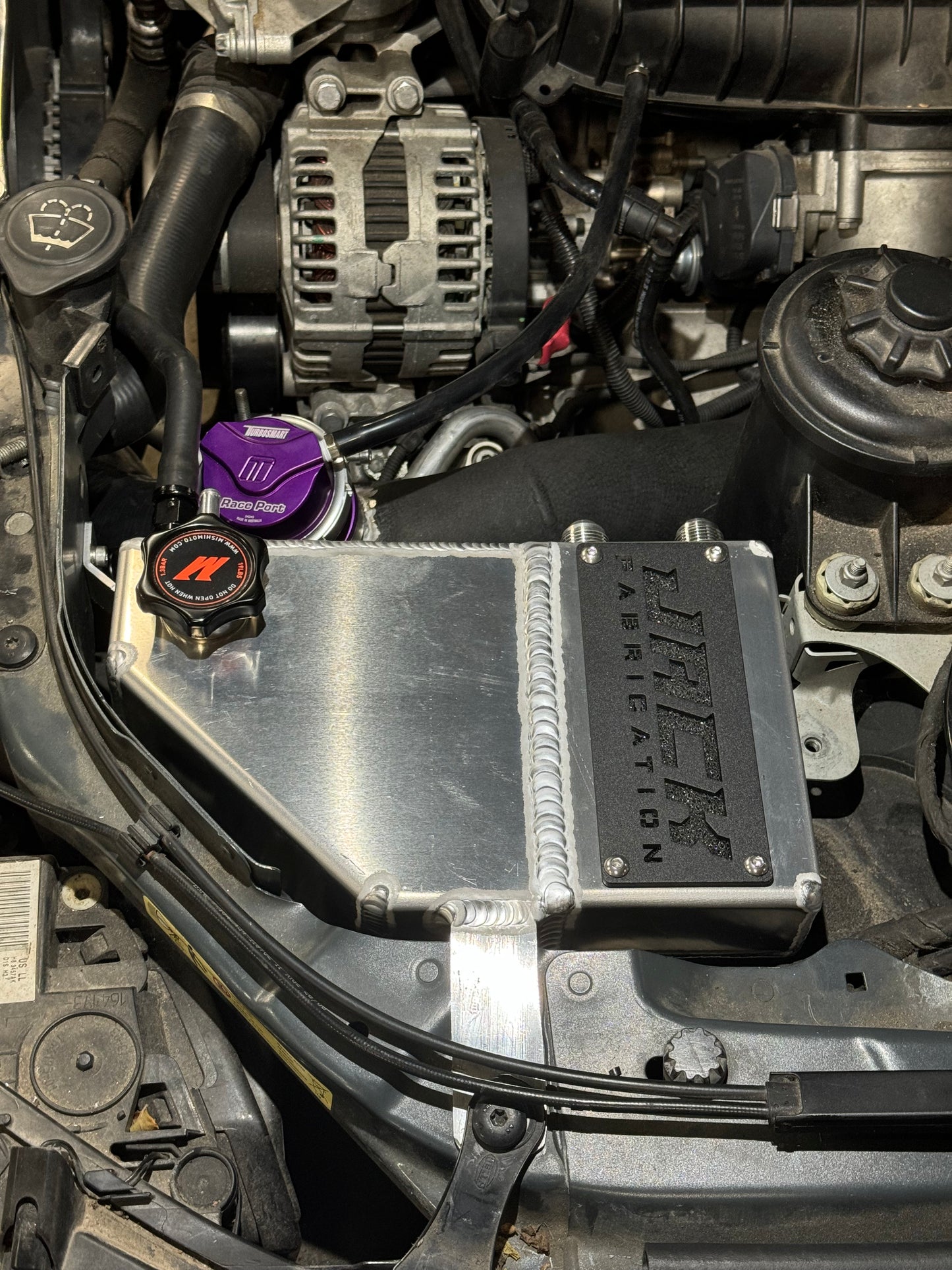 E60/E61 N54 BMW Coolant Expansion/Oil Catch Can Combo Tank
