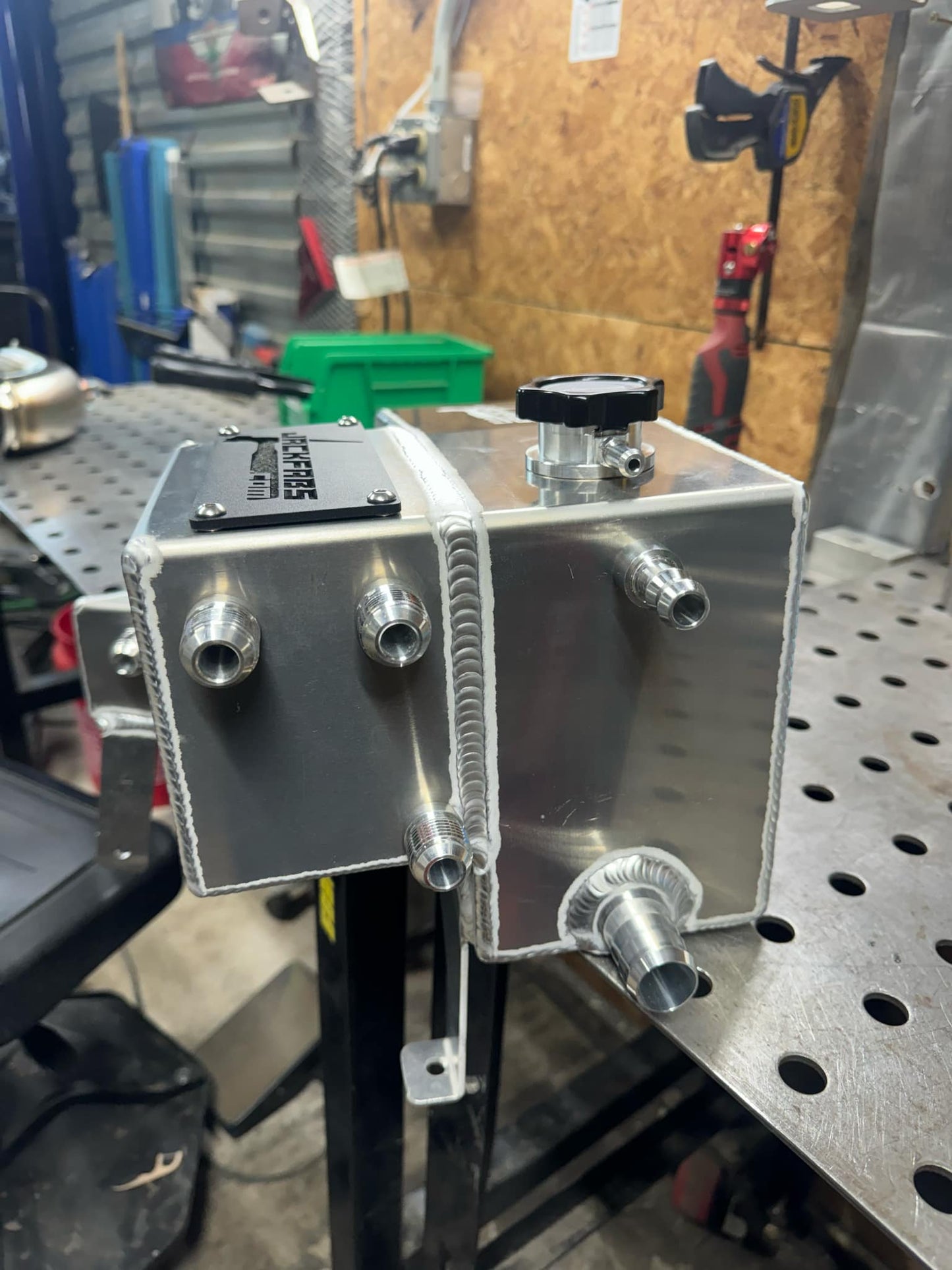 07-13 GMC Sierra/Yukon - Chevy Silverado/Tahoe Coolant/Oil Catch Can Combo