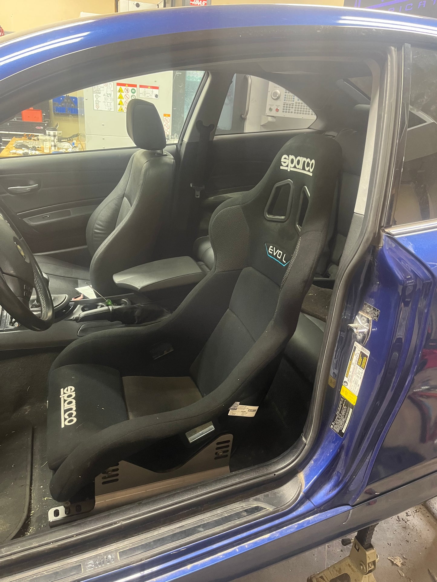 F8x Race Seat Brackets