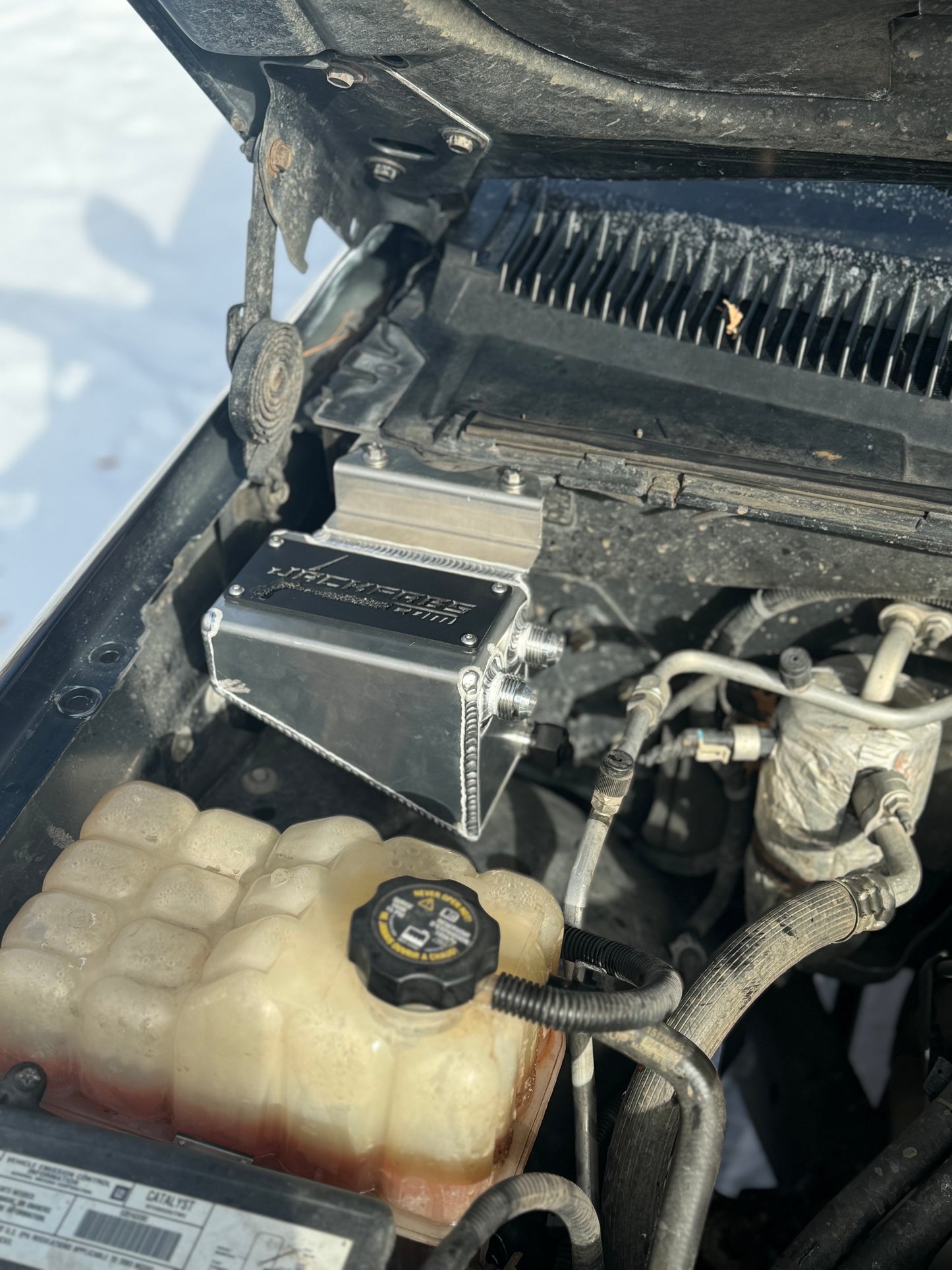 99-07 GMC Sierra/Yukon - Chevy Silverado/Tahoe Oil Catch Can