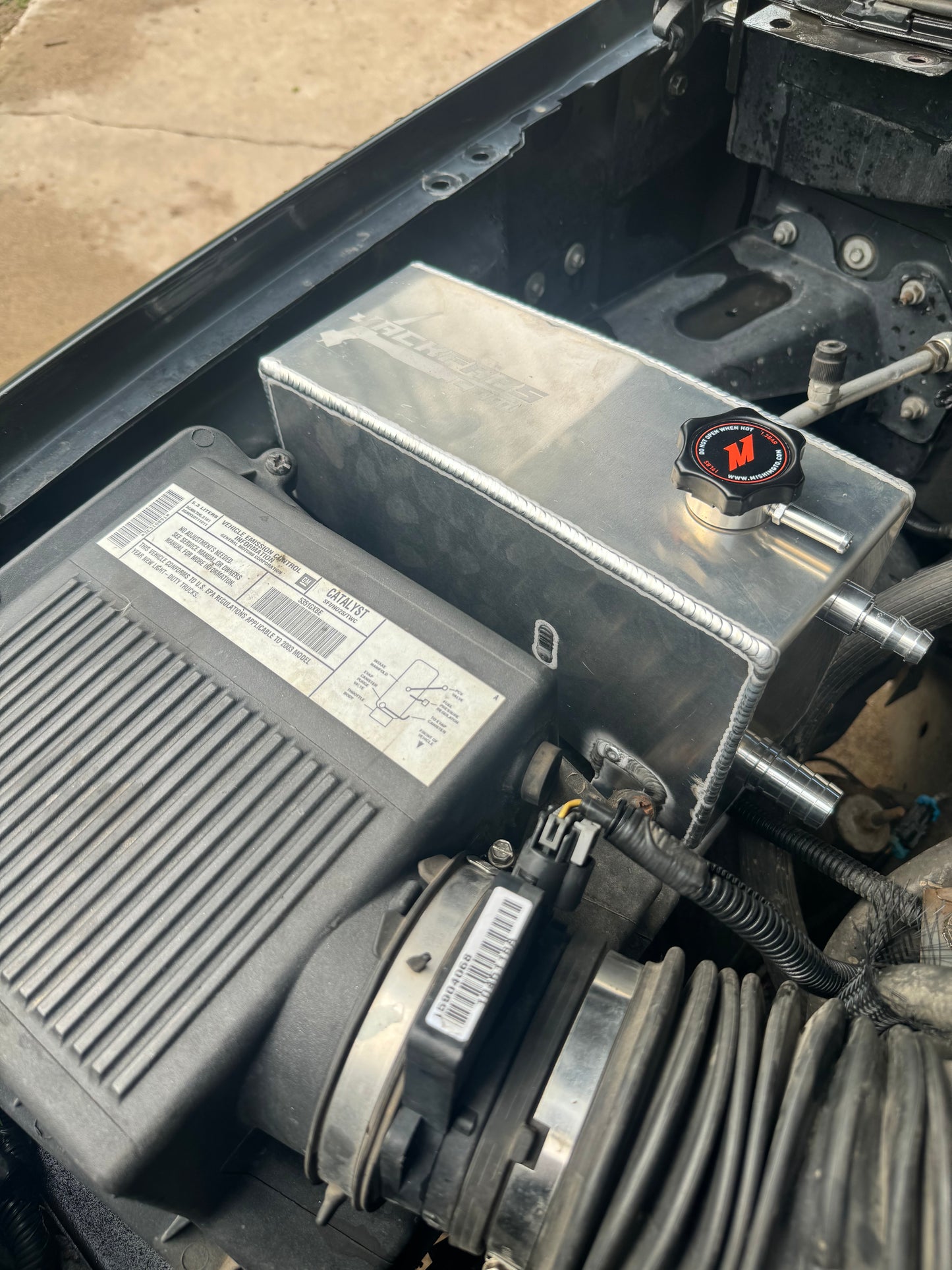 99-07 GMC Sierra/Yukon - Chevy Silverado/Tahoe Coolant Reservoir Replacement