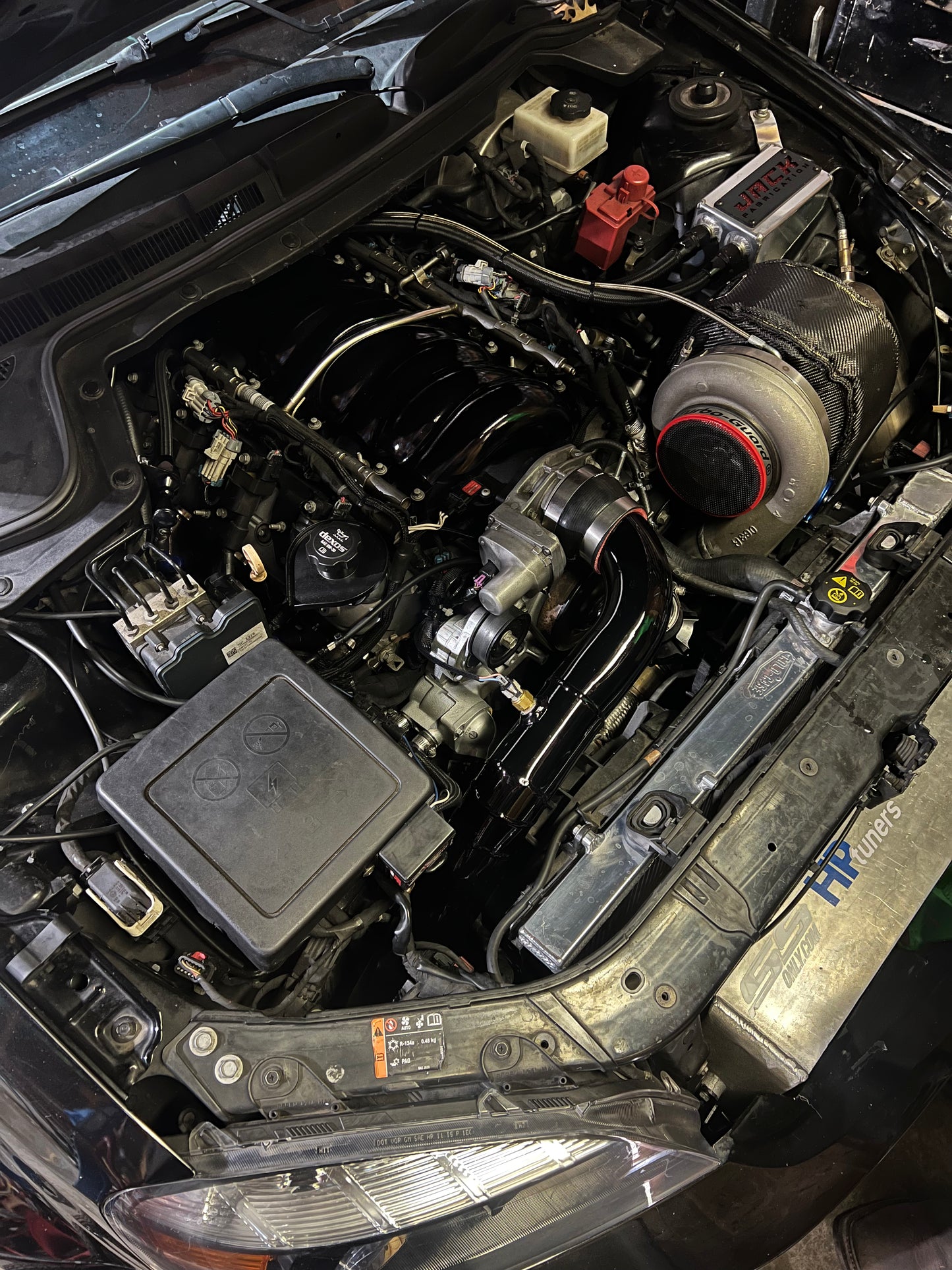 Caprice PPV / G8 / SS / Holden Turbo Manifold/Crossover kit