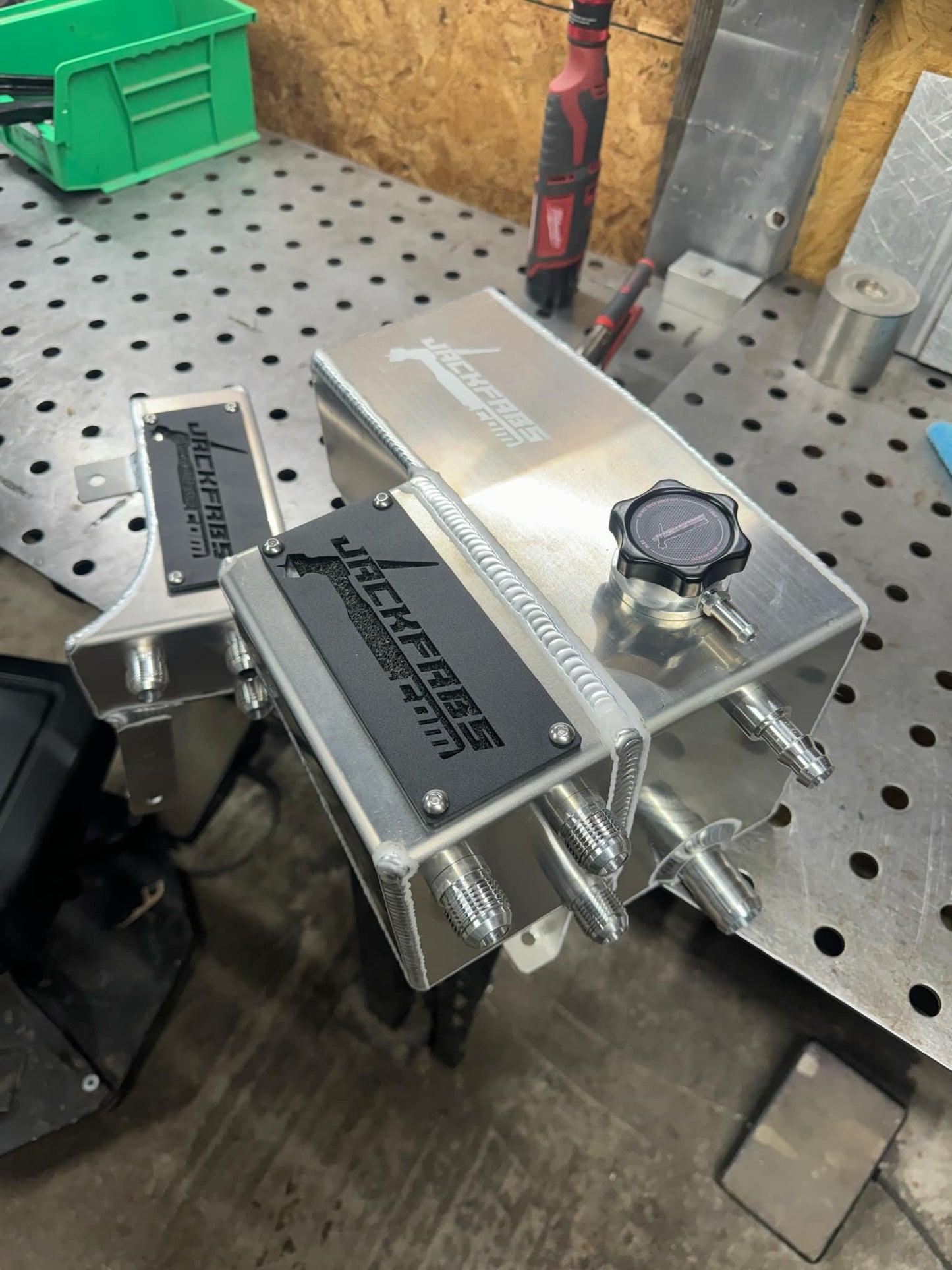 07-13 GMC Sierra/Yukon - Chevy Silverado/Tahoe Coolant/Oil Catch Can Combo