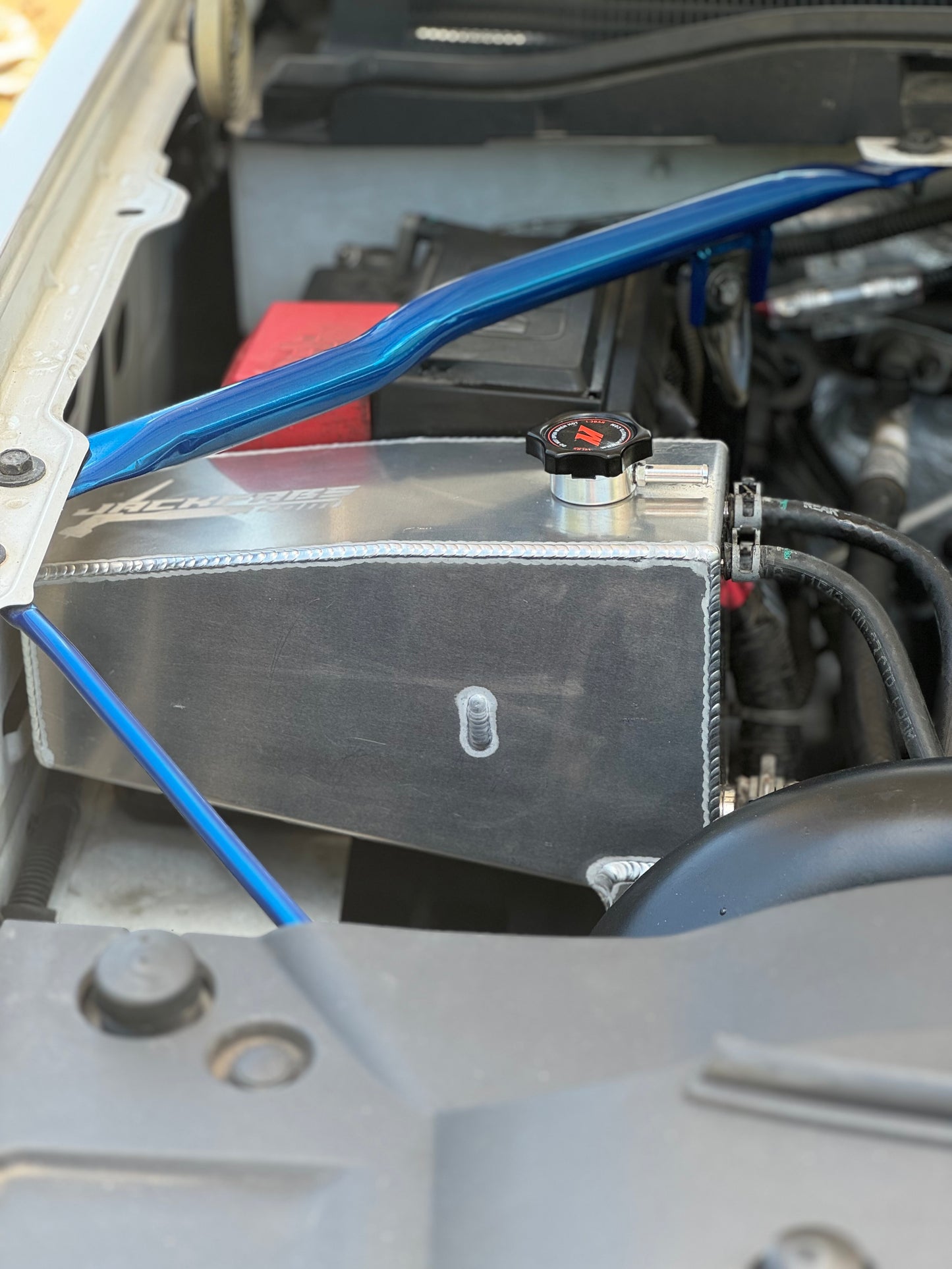 2014-2018 GMC Sierra/Yukon - Chevy Silverado/Tahoe Coolant Reservoir Replacement