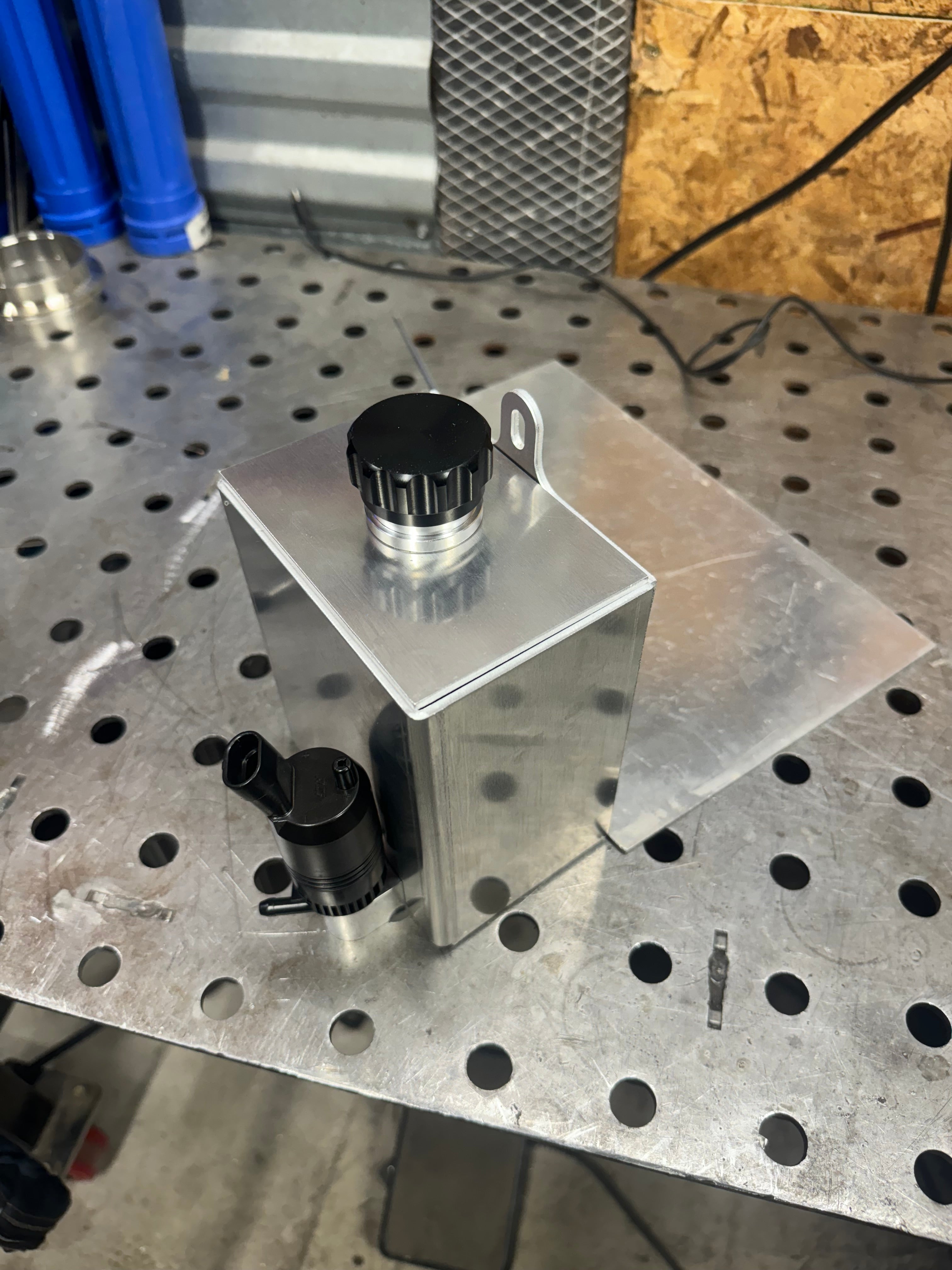 Aluminum Windshield Washer Reservoir – JackFabrication