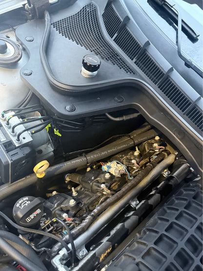 Pontiac G8 Windshield Washer Reservoir